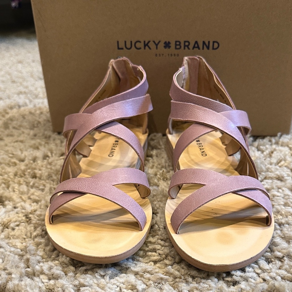 Lucky Brand Women's Pink Crisscross Sandals